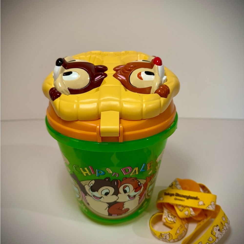 Disney Chip 'n Dale Green Snack Container